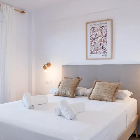 Myflats Premium Beach Front Apartment
