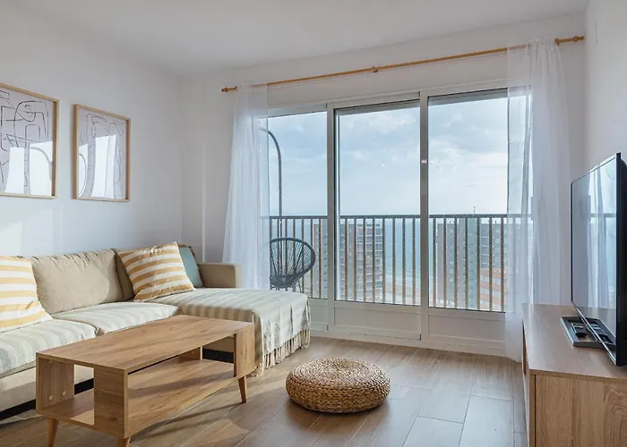 In Front Arenales del Sol